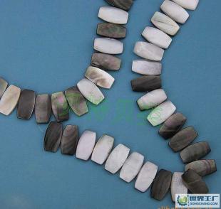 廠家直銷 海水貝殼飾品、燈飾與服裝鞋帽配件的產業新機遇